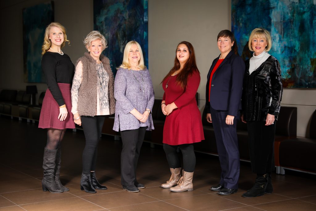 Group Photograph of the 2018 Women of Distinction and Women of Promise